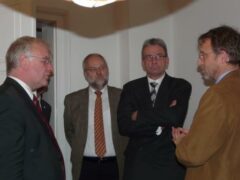 Minister Busemann im Gespräch mit LOStA Wendt, Polizeipräsident Binias; Prof. Trenczek